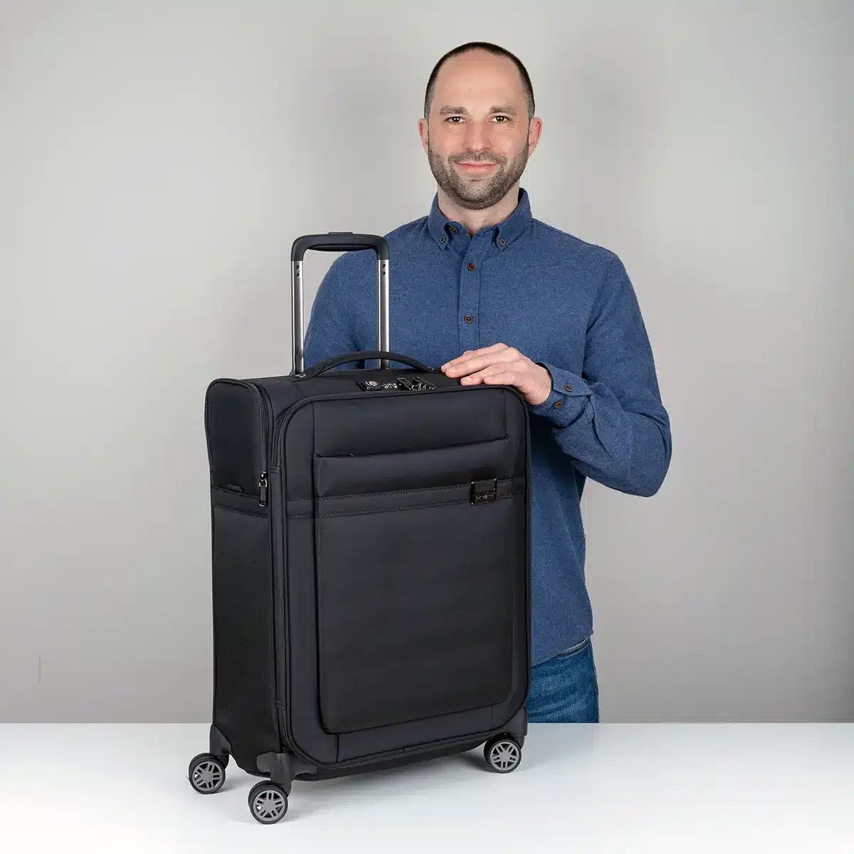 Koffermaterial Nylon – Samsonite Airea